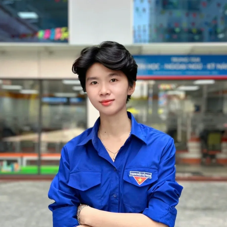 Chị LÊ THỊ TRINH